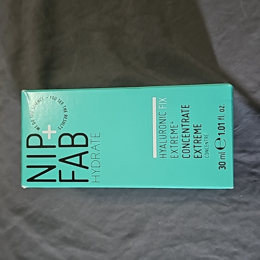 NIP + FAB Hyaluronic Fix